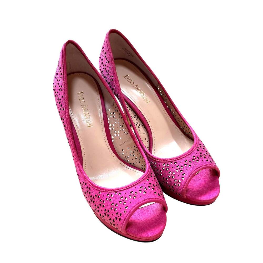 Enzo Angiolini 'Demario' pink suede leather pumps laser cut open toe uppers 8.5M